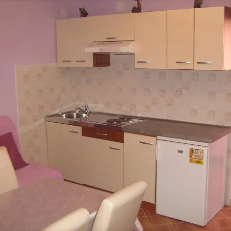 Apartamento Zora Vis